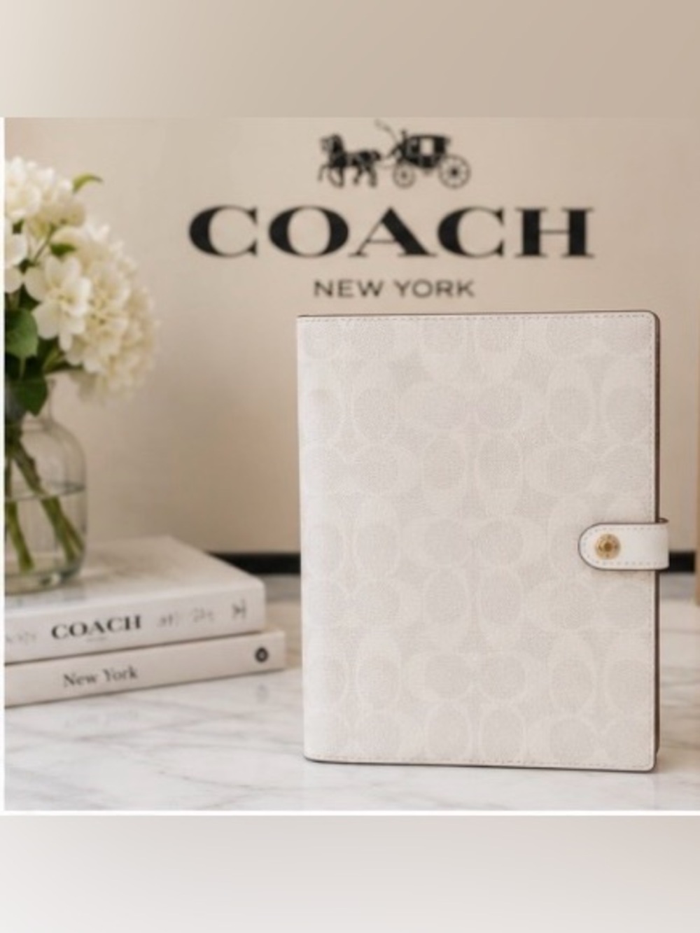 Coach Signature Leather Snap Notebook 📓 NWT/NIP - Picture 2 of 8